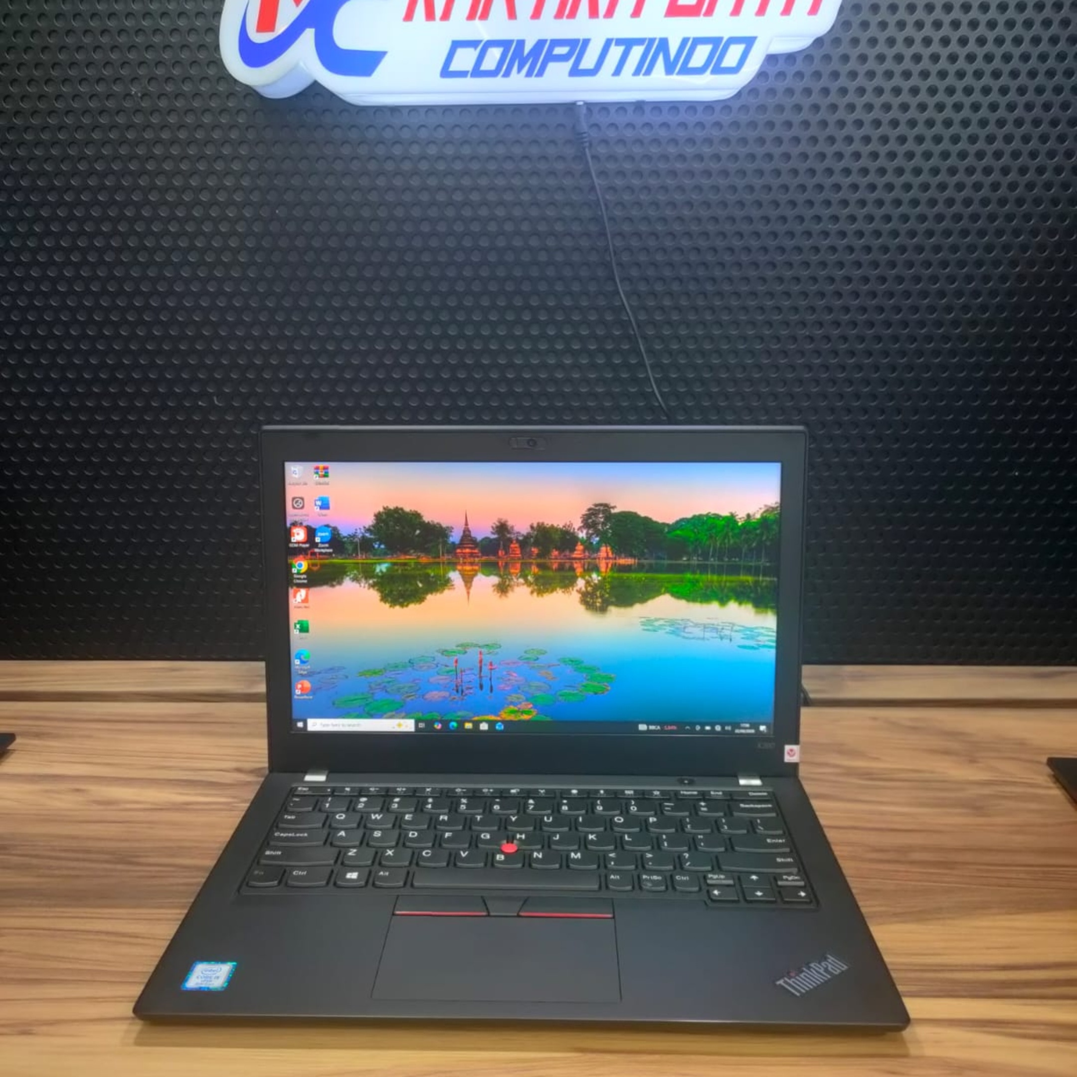 LENOVO THINKPAD X280 I5 RAM 8 SSD 2ND TOUCH